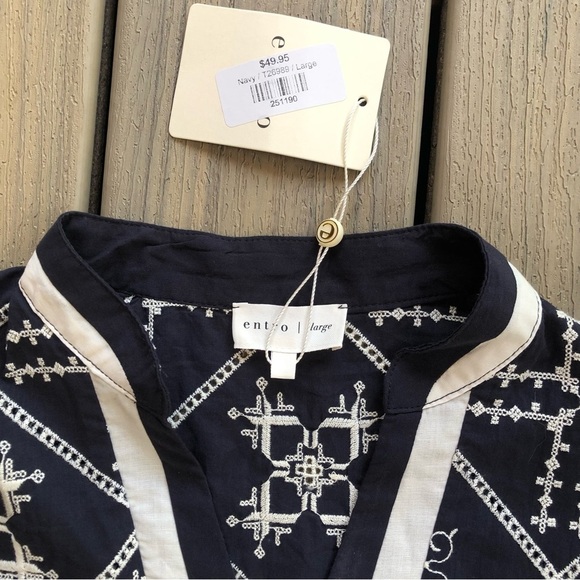 NWT Entro Black & White Geometric Embroidered Sleeveless Top Size L - Picture 6 of 8